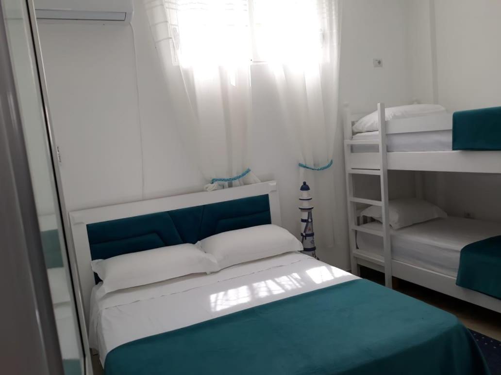 Blue Coral Apartament Velipoje Bagian luar foto